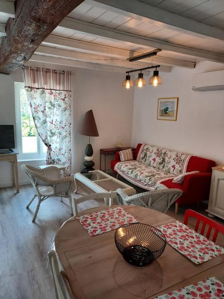 Maisonnette Saintes Ngoại thất bức ảnh